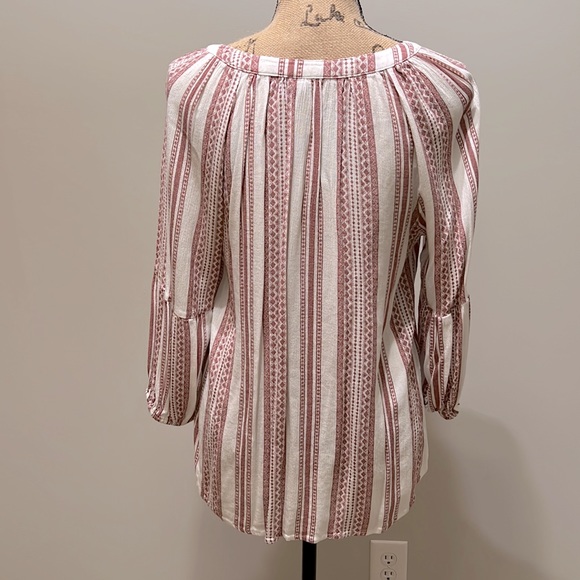 Brina & Em Brand Womens Top. Size Medium. - Picture 3 of 4